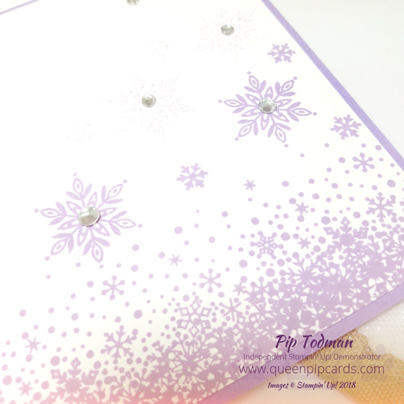 Snow Is Glistening Thank You Cards. I love this snowflake shower stamp! Snowflake Showcase Limited Edition Suite! Beautiful Christmas and all year round stamps and dies. Some amazing products available in November 2018 only while stocks last! Come and see! All Stampin' Up! products are / will be available from my online store here: http://bit.ly/QPCShop Pip Todman Crafty Coach & Stampin' Up! Top UK Demonstrator Queen Pip Cards www.queenpipcards.com Facebook: fb.me/QueenPipCards #queenpipcards #simplystylish #inspiringyourcreativity #stampinup #papercraft