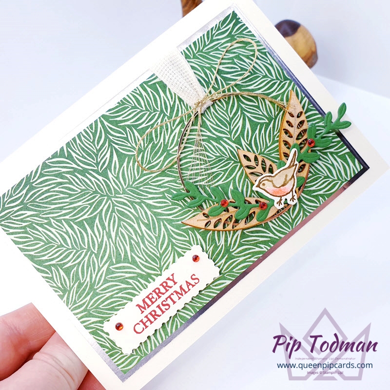 Happy Robin bauble. 3 Greetings Cards With Forever Green Paper for Christmas! Pip Todman Stampin' Up! Demonstrator #simplystylish #queenpipcards