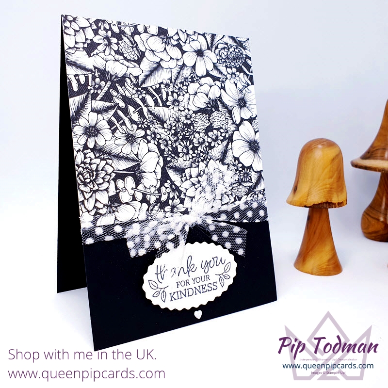 True Love One Sheet Wonder - make 10 fabulous monochrome cards with 1 sheet of paper! Pip Todman UK Stampin' Up! Demonstrator www.queenpipcards.com #queenpipcards #simplystylish #stampinup #newcardmakers #newhobby #cardmaking